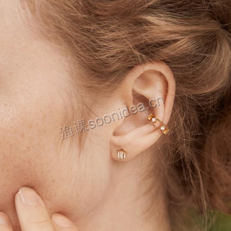 GOLD TWISTED ROPE EAR CUFF 